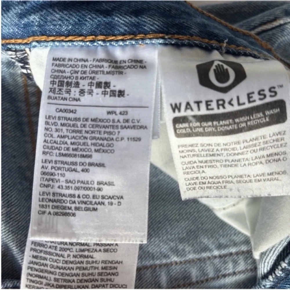 Levis Wedgie High Rise Shorts Cutoff Classic Denim Cotton Medium Blue Size 26 - Picture 8 of 11